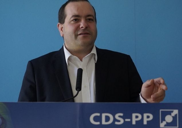 Presidente da distrital de Aveiro do CDS-PP nomeado para adjunto no gabinete de apoio pessoal na Câmara Municipal de Vale de Cambra